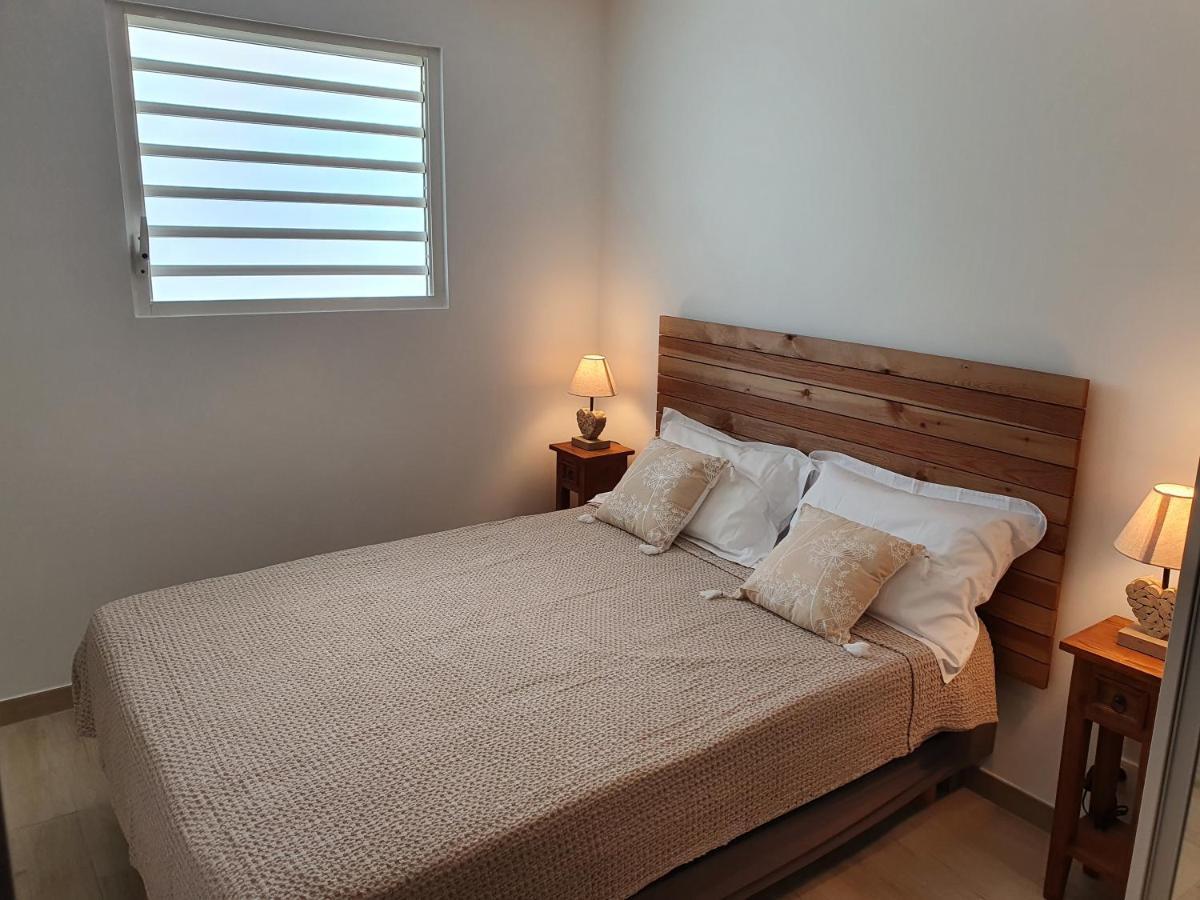 Pinel Superbe Appartement En Residence Vue Mer Cul de Sac ภายนอก รูปภาพ