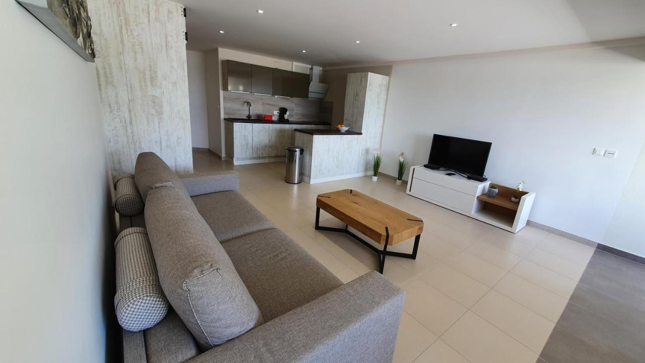 Pinel Superbe Appartement En Residence Vue Mer Cul de Sac ภายนอก รูปภาพ