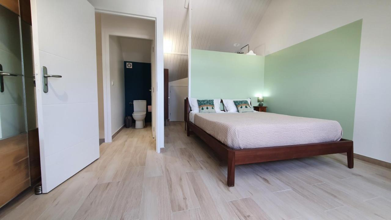 Pinel Superbe Appartement En Residence Vue Mer Cul de Sac ภายนอก รูปภาพ