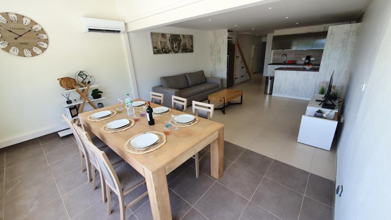 Pinel Superbe Appartement En Residence Vue Mer Cul de Sac ภายนอก รูปภาพ